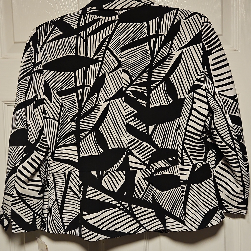 Kasper Patterned One Button Blazer - Picture 5 of 8